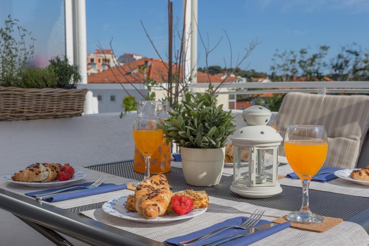 So Hvar So Good! Spacious With Terrace Hvar Town Eksteriør bilde