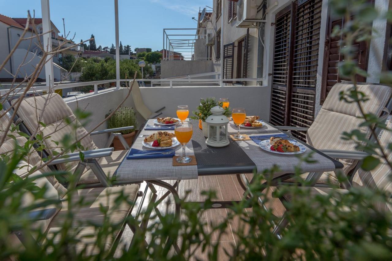 So Hvar So Good! Spacious With Terrace Hvar Town Eksteriør bilde